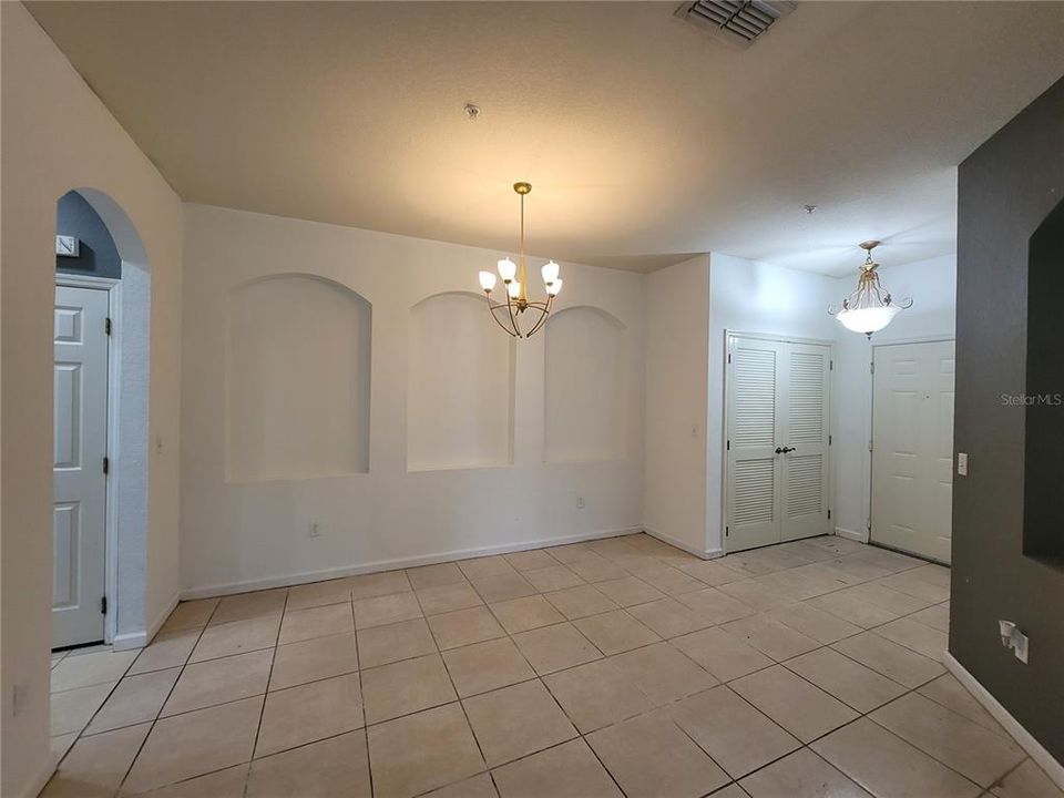 For Sale: $239,000 (3 beds, 2 baths, 1495 Square Feet)