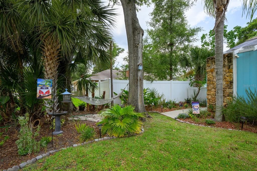 For Sale: $349,999 (3 beds, 2 baths, 1478 Square Feet)
