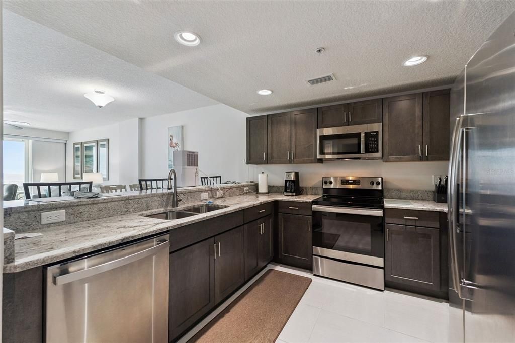 For Sale: $749,000 (3 beds, 2 baths, 1479 Square Feet)