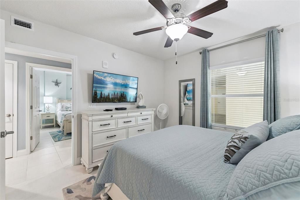 For Sale: $749,000 (3 beds, 2 baths, 1479 Square Feet)