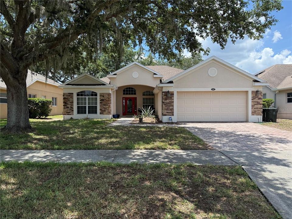 For Sale: $450,000 (3 beds, 3 baths, 2238 Square Feet)