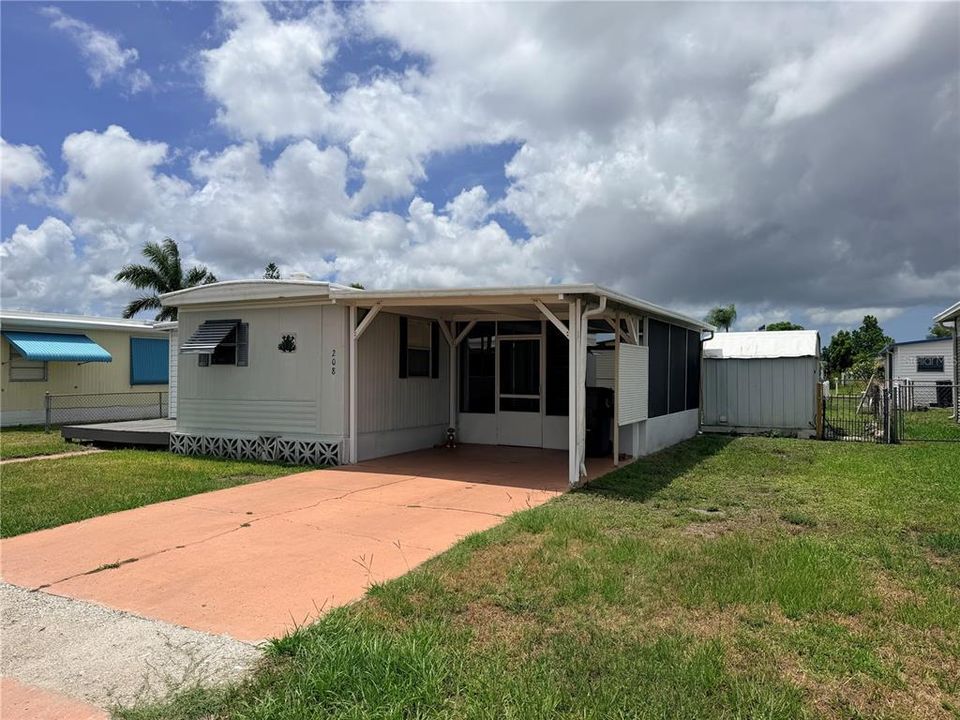 For Sale: $95,500 (3 beds, 1 baths, 610 Square Feet)