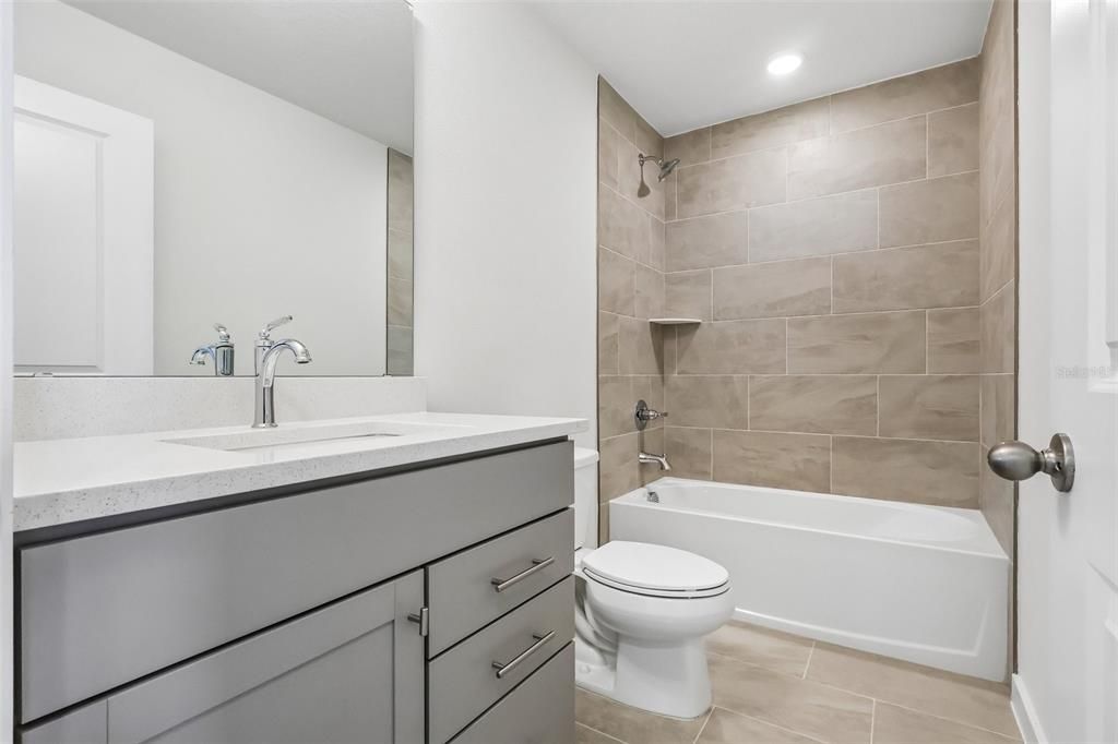 En Venta: $319,990 (3 camas, 2 baños, 1409 Pies cuadrados)