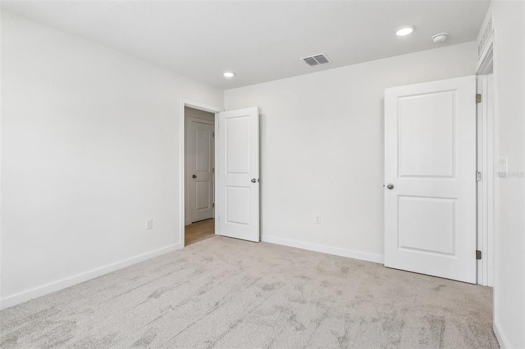 En Venta: $319,990 (3 camas, 2 baños, 1409 Pies cuadrados)
