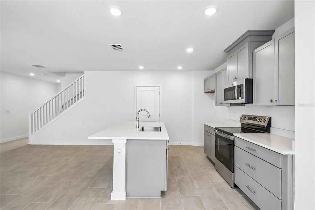 En Venta: $319,990 (3 camas, 2 baños, 1409 Pies cuadrados)