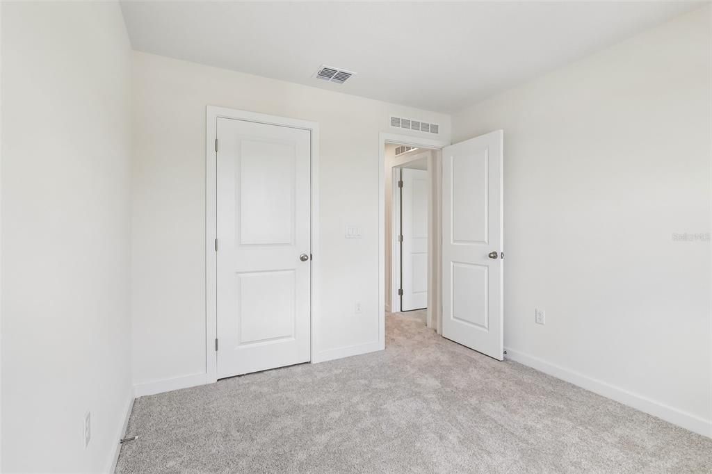 En Venta: $319,990 (3 camas, 2 baños, 1409 Pies cuadrados)
