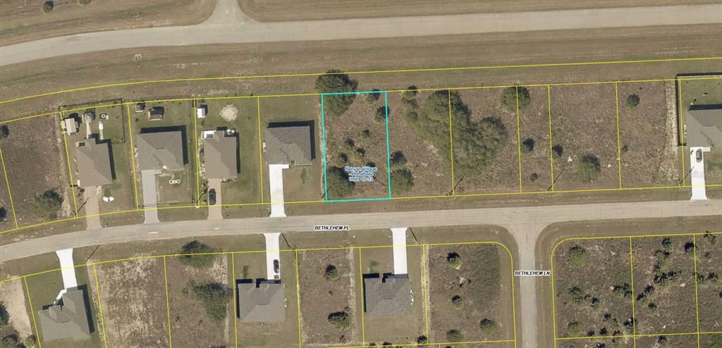 En Venta: $45,000 (0.25 acres)