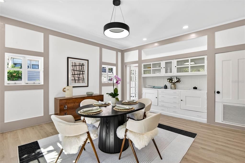 For Rent: $10,000 (4 beds, 3 baths, 2886 Square Feet)