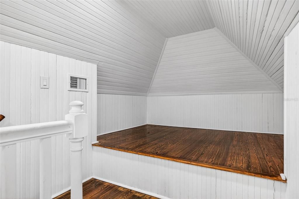 For Rent: $10,000 (4 beds, 3 baths, 2886 Square Feet)
