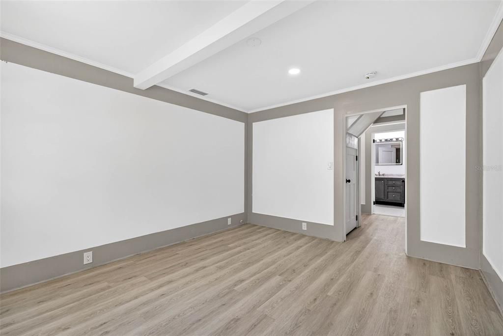 For Rent: $10,000 (4 beds, 3 baths, 2886 Square Feet)
