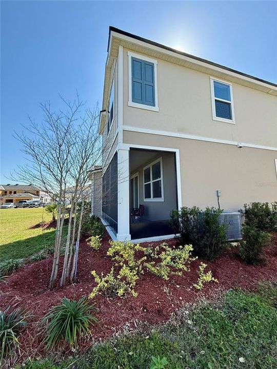 For Rent: $1,995 (3 beds, 2 baths, 1795 Square Feet)