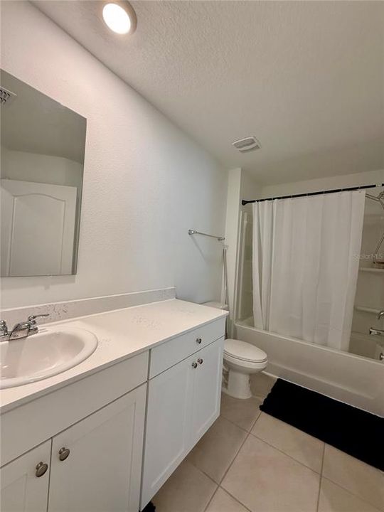 For Rent: $1,995 (3 beds, 2 baths, 1795 Square Feet)