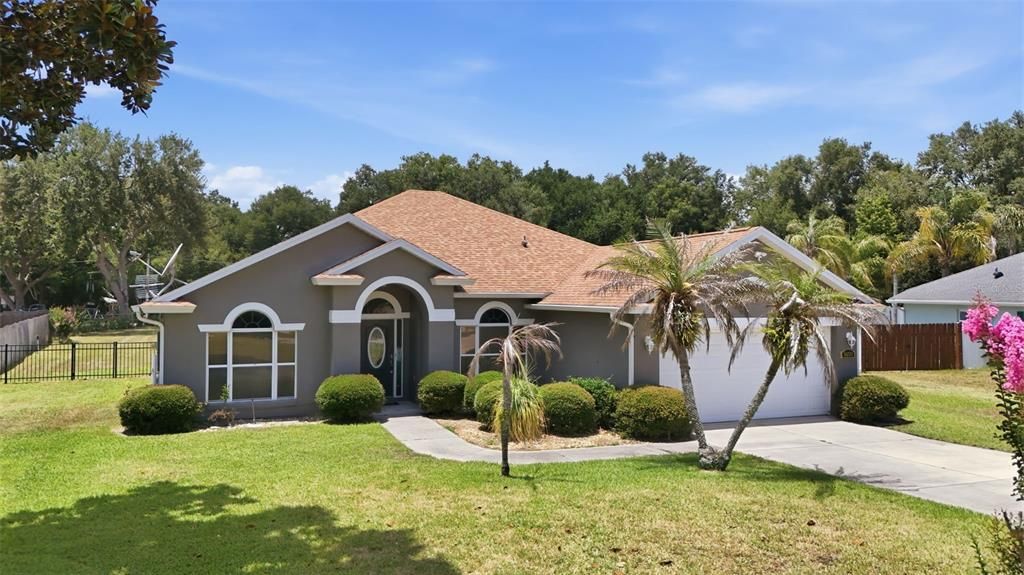 En Venta: $399,900 (3 camas, 2 baños, 1940 Pies cuadrados)