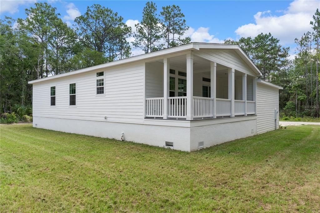 На продажу: $305,000 (3 спален, 2 ванн, 1226 Квадратных фут)