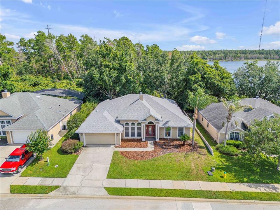 For Sale: $495,000 (4 beds, 2 baths, 2552 Square Feet)