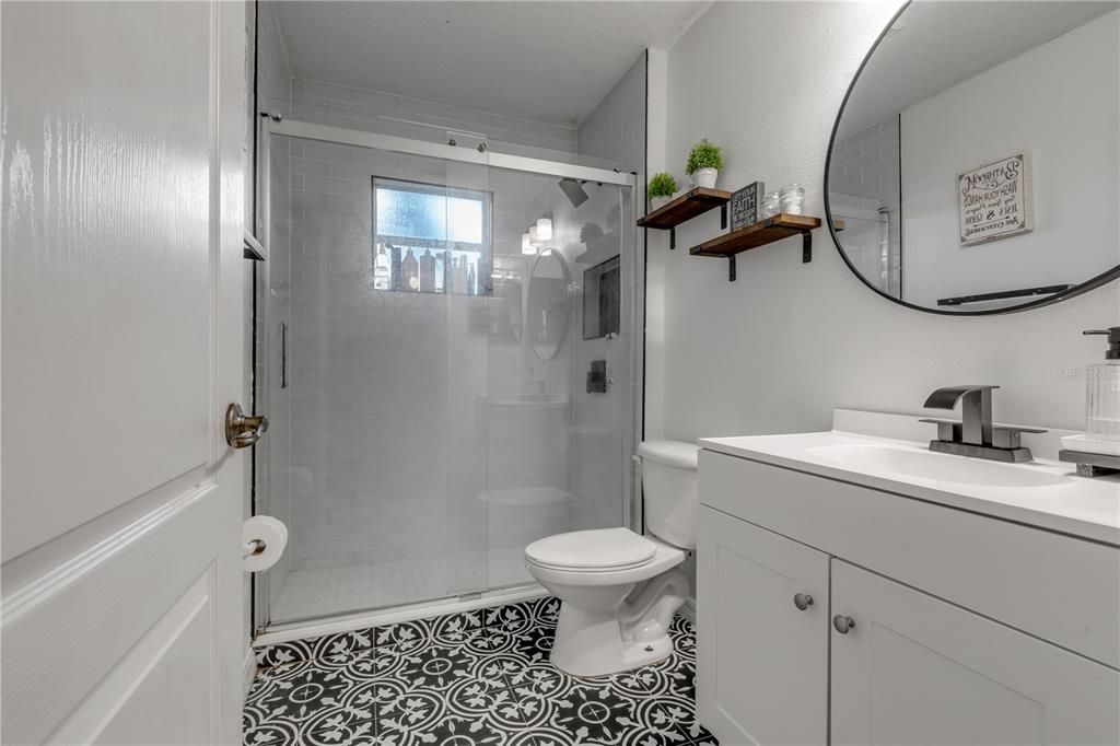 For Sale: $495,000 (4 beds, 2 baths, 2552 Square Feet)