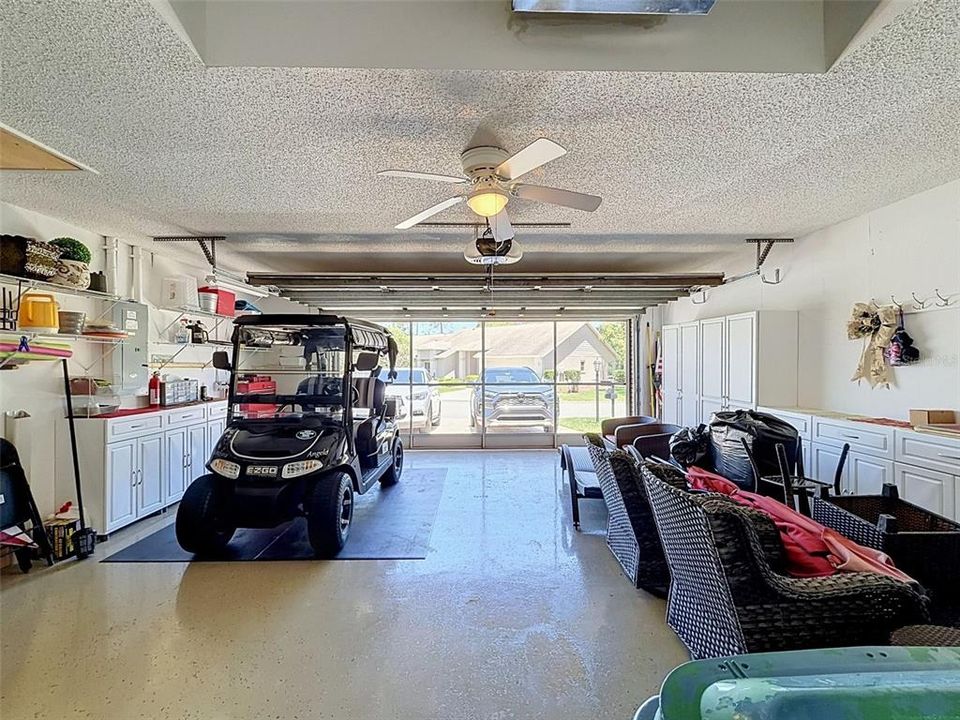 For Rent: $3,000 (2 beds, 2 baths, 2072 Square Feet)