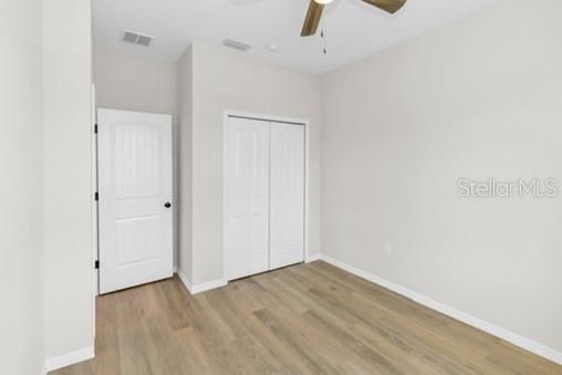 En Venta: $385,000 (4 camas, 2 baños, 1762 Pies cuadrados)
