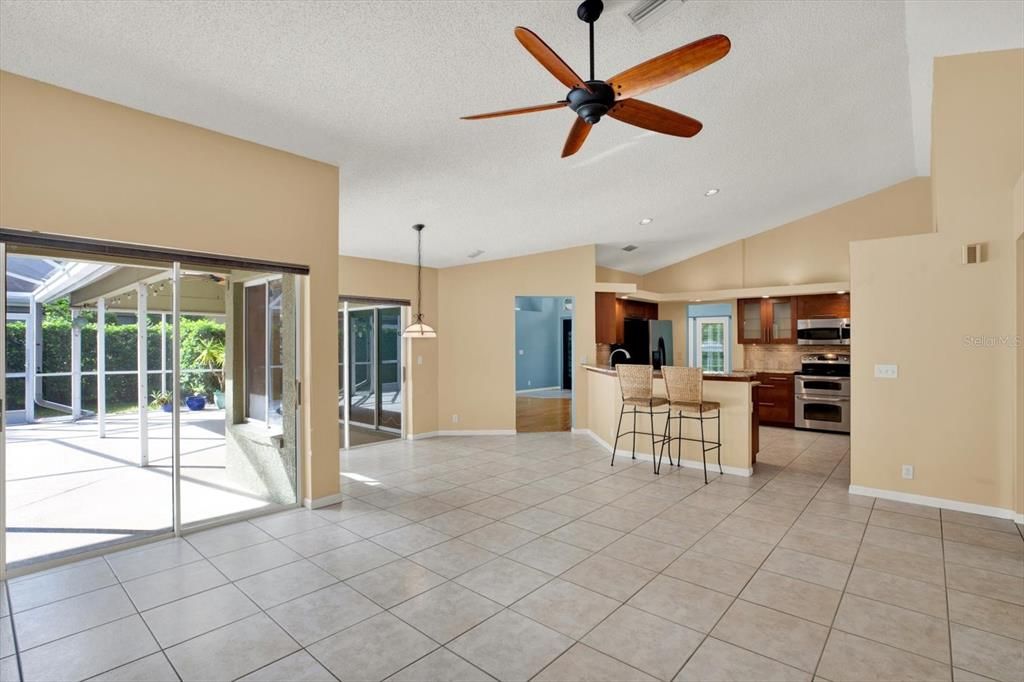 For Sale: $750,000 (4 beds, 2 baths, 2193 Square Feet)