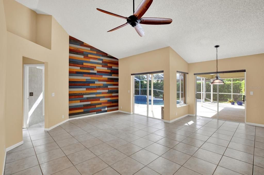 For Sale: $750,000 (4 beds, 2 baths, 2193 Square Feet)