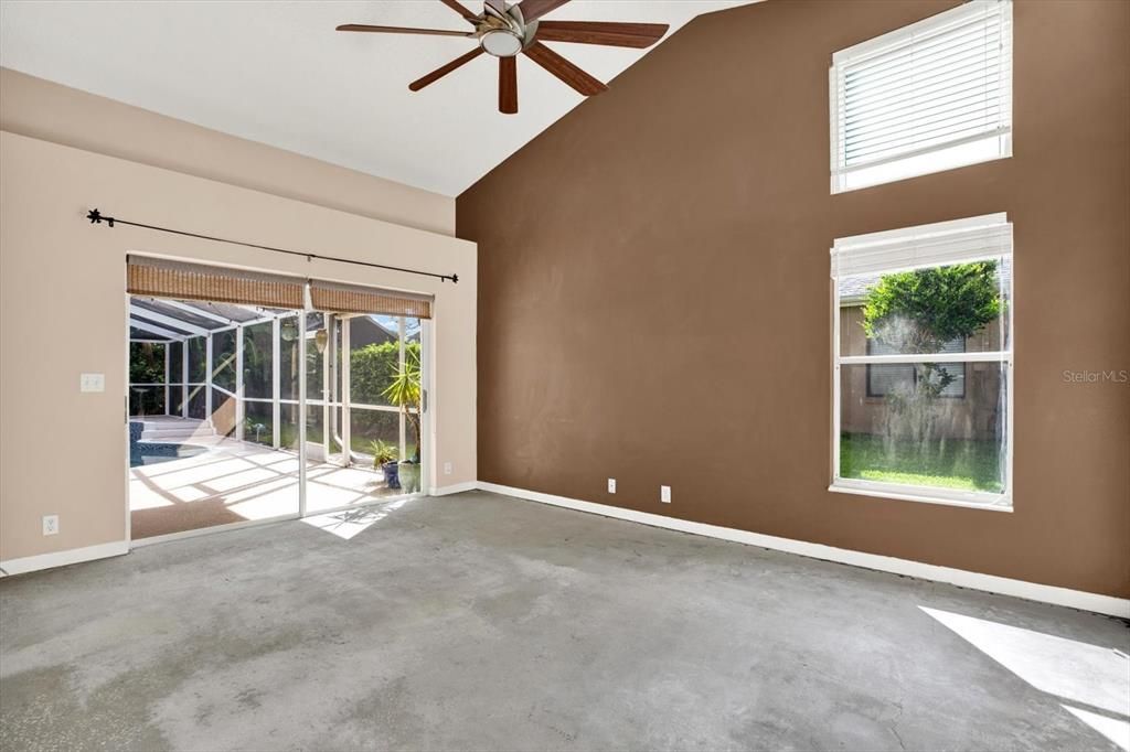 For Sale: $750,000 (4 beds, 2 baths, 2193 Square Feet)