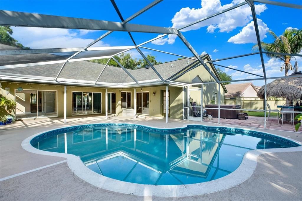 For Sale: $750,000 (4 beds, 2 baths, 2193 Square Feet)
