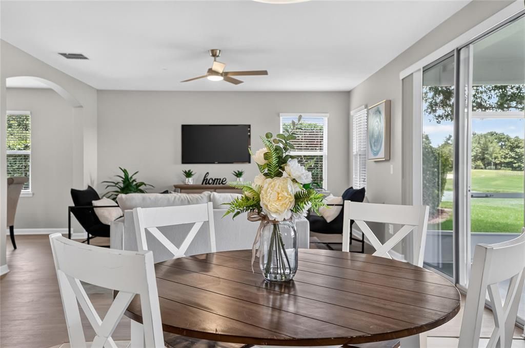 For Sale: $325,000 (2 beds, 2 baths, 1772 Square Feet)