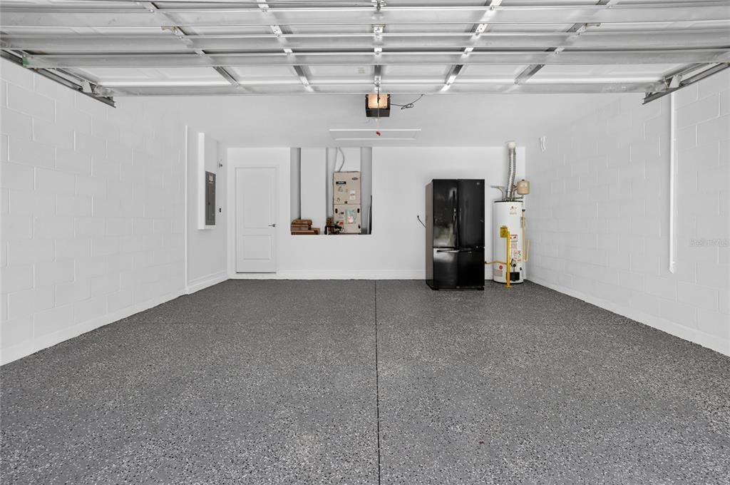 For Sale: $325,000 (2 beds, 2 baths, 1772 Square Feet)