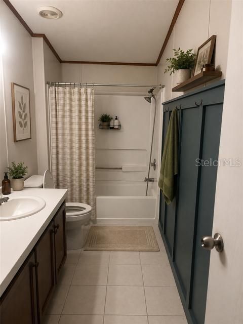 For Sale: $335,000 (3 beds, 2 baths, 1830 Square Feet)