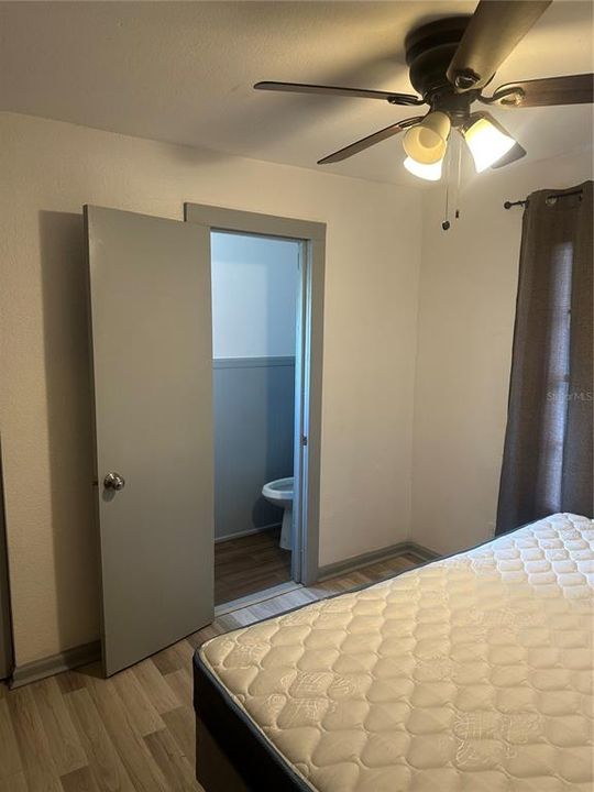 В аренду: $1,900 (3 спален, 1 ванн, 792 Квадратных фут)