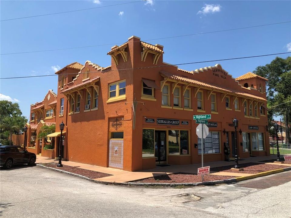 For Rent: $1,600 (1 beds, 1 baths, 600 Square Feet)