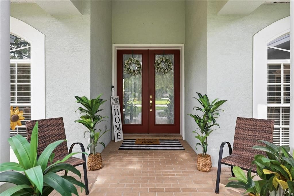 For Sale: $649,900 (3 beds, 2 baths, 2592 Square Feet)