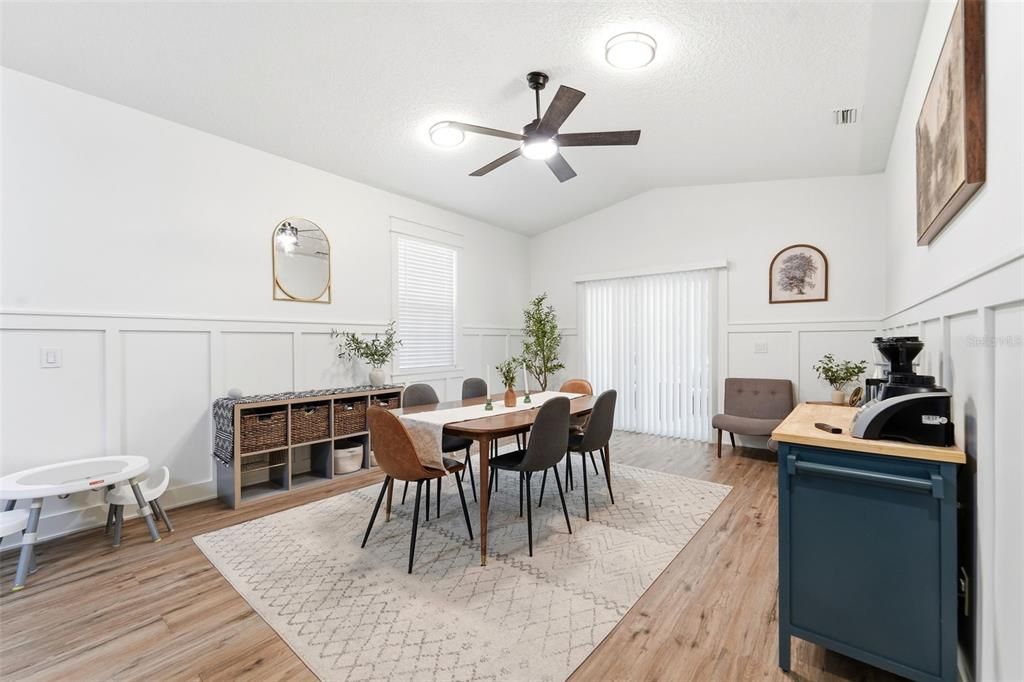 Active With Contract: $499,000 (3 beds, 2 baths, 1711 Square Feet)