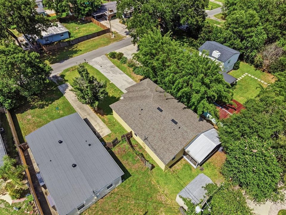 Active With Contract: $499,000 (3 beds, 2 baths, 1711 Square Feet)