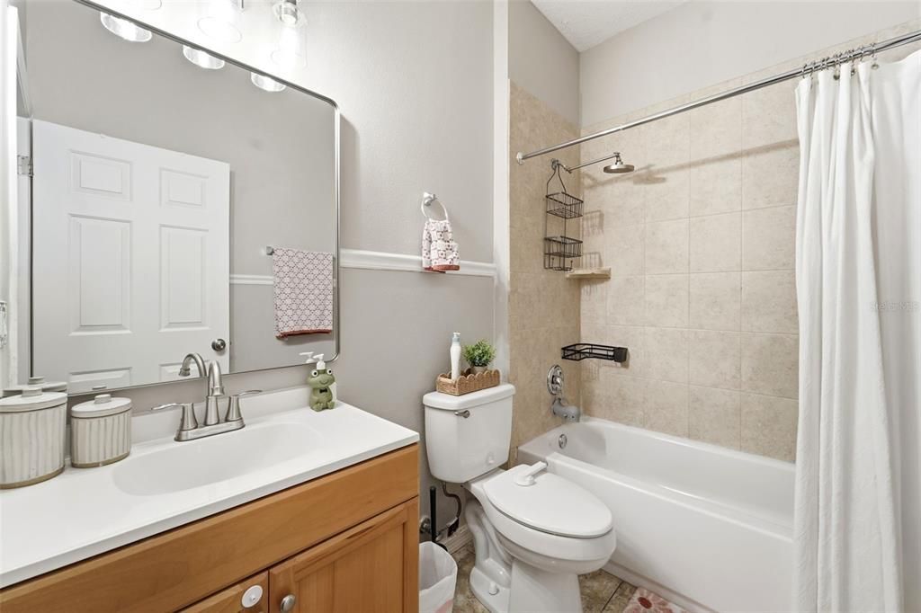 Active With Contract: $499,000 (3 beds, 2 baths, 1711 Square Feet)