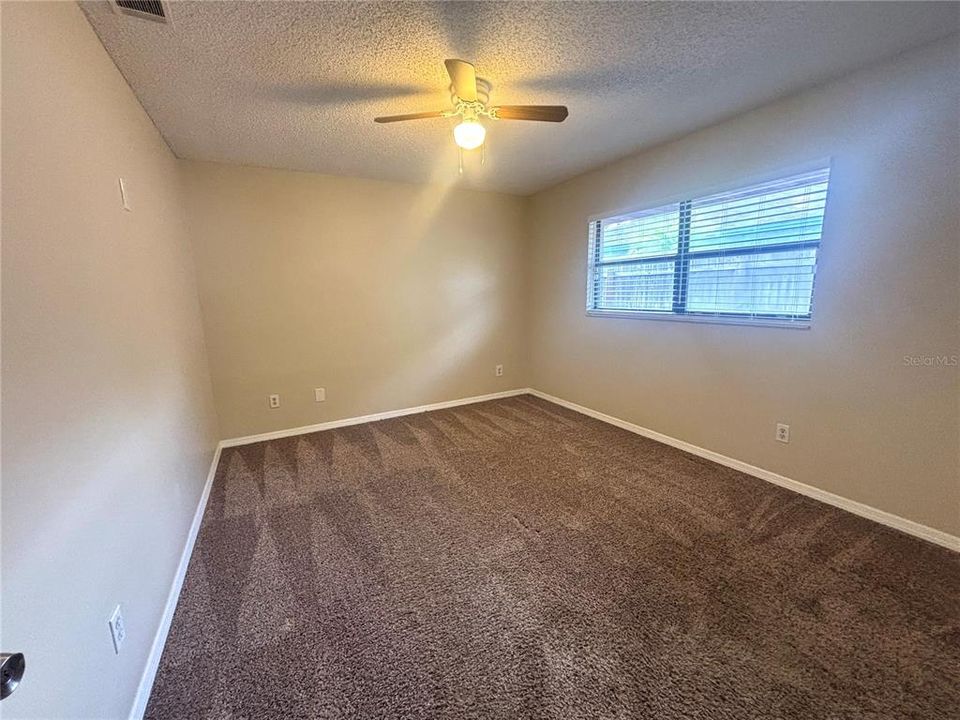 For Rent: $2,725 (4 beds, 2 baths, 2090 Square Feet)