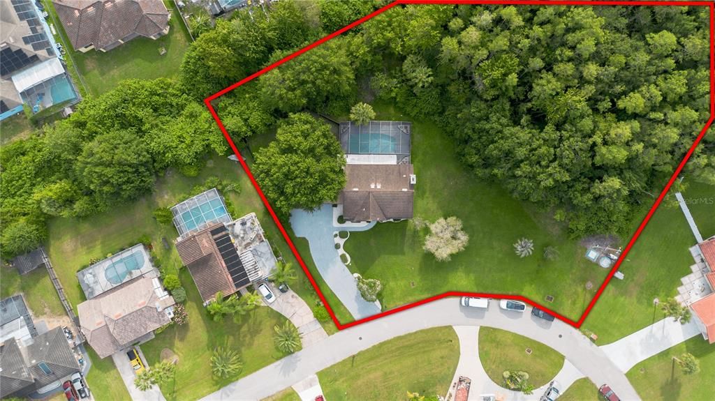For Rent: $4,000 (6 beds, 4 baths, 3817 Square Feet)