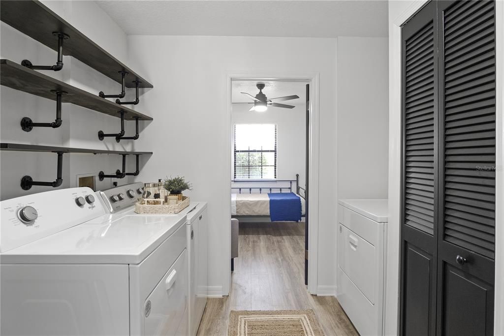 For Rent: $4,000 (6 beds, 4 baths, 3817 Square Feet)