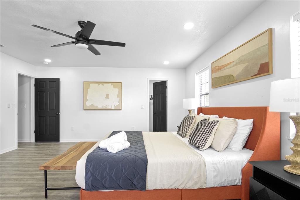 For Rent: $4,000 (6 beds, 4 baths, 3817 Square Feet)