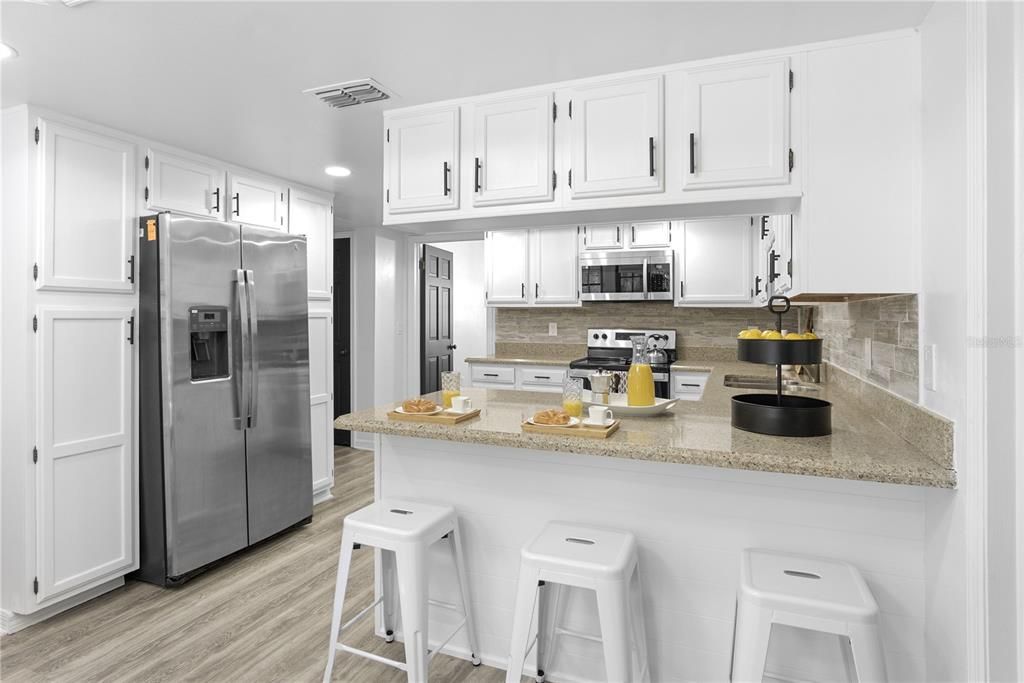 For Rent: $4,000 (6 beds, 4 baths, 3817 Square Feet)