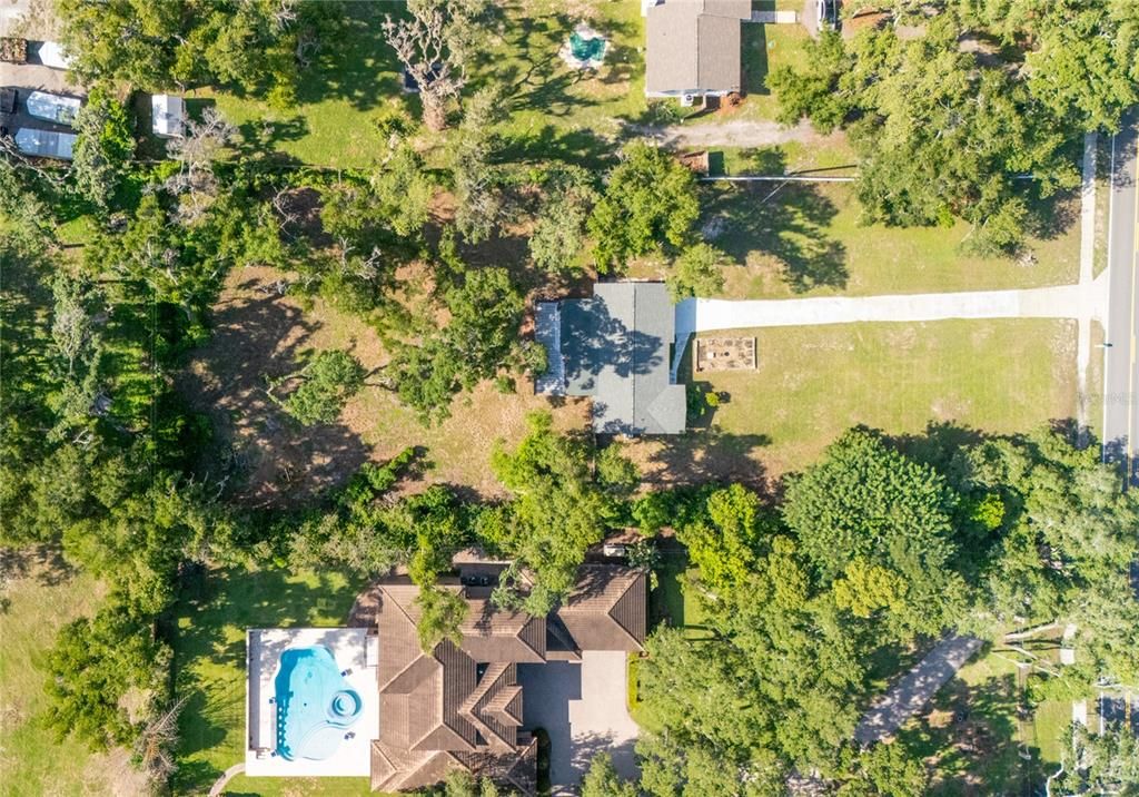 На продажу: $399,900 (3 спален, 2 ванн, 1364 Квадратных фут)