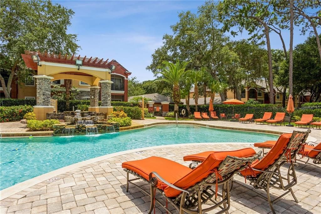 For Rent: $1,600 (1 beds, 1 baths, 750 Square Feet)