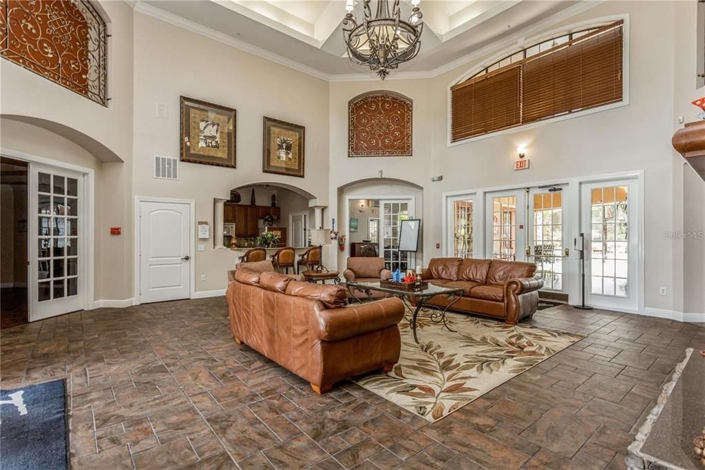 For Rent: $1,600 (1 beds, 1 baths, 750 Square Feet)