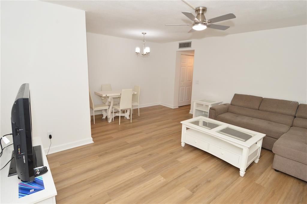 В аренду: $1,250 (1 спален, 1 ванн, 625 Квадратных фут)