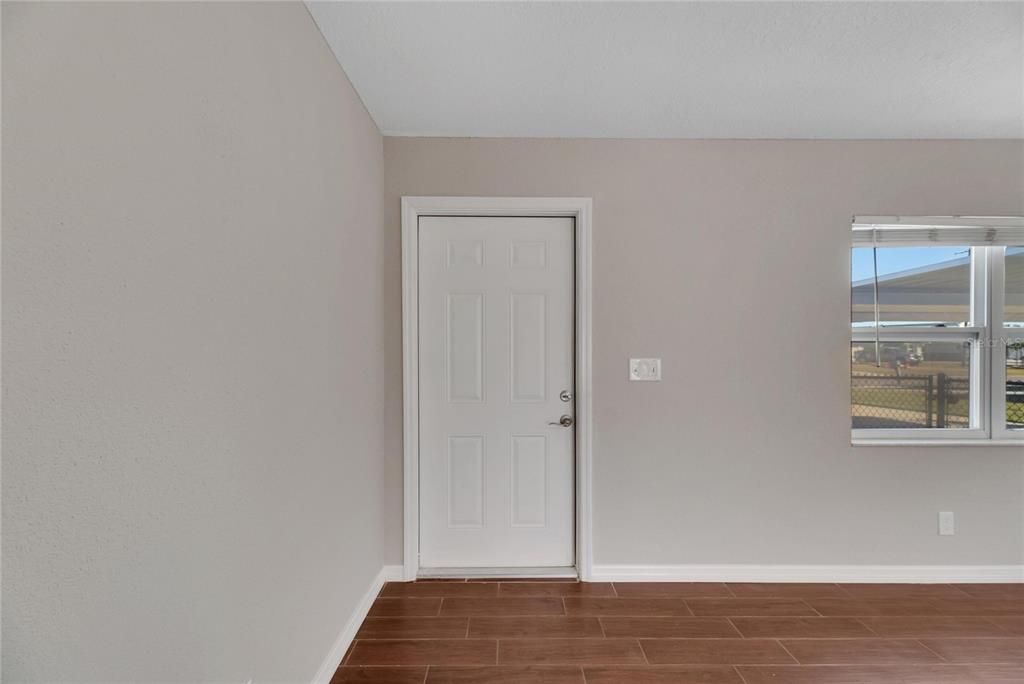 В аренду: $3,200 (3 спален, 2 ванн, 1118 Квадратных фут)