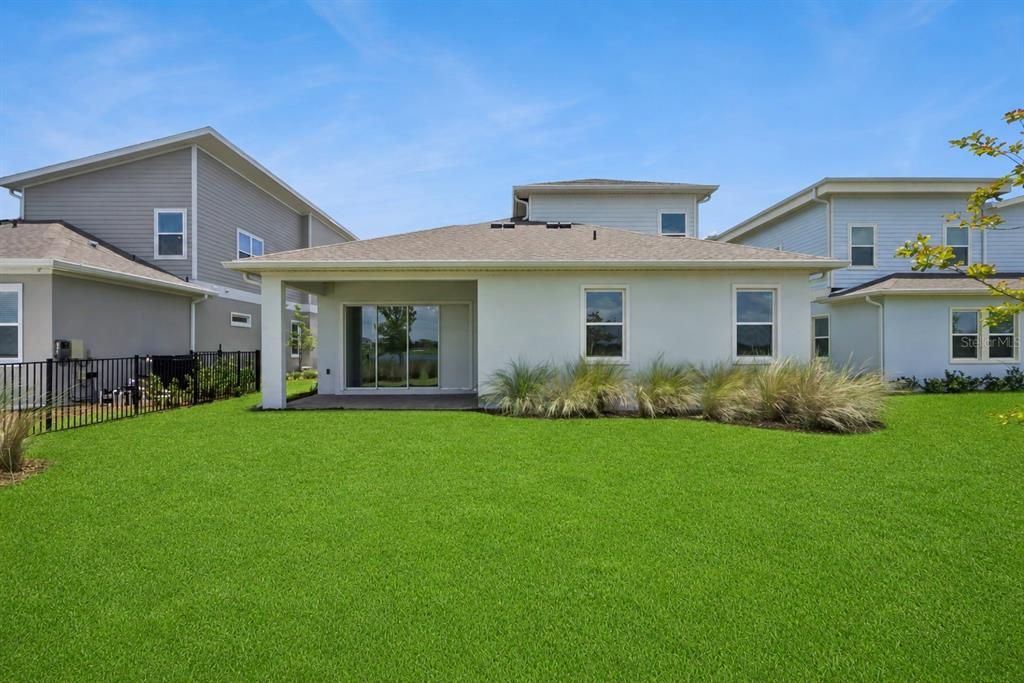 For Sale: $990,000 (5 beds, 3 baths, 3068 Square Feet)