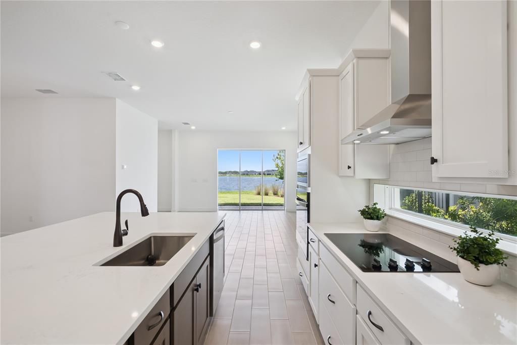 For Sale: $990,000 (5 beds, 3 baths, 3068 Square Feet)