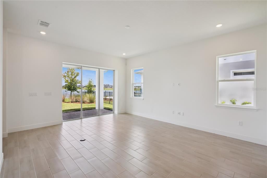 For Sale: $990,000 (5 beds, 3 baths, 3068 Square Feet)