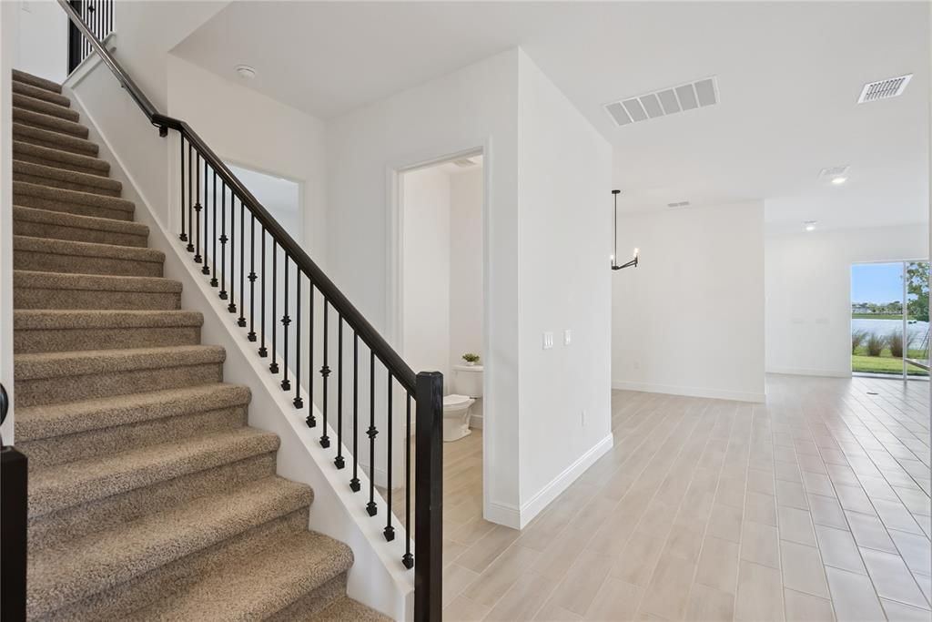 For Sale: $990,000 (5 beds, 3 baths, 3068 Square Feet)
