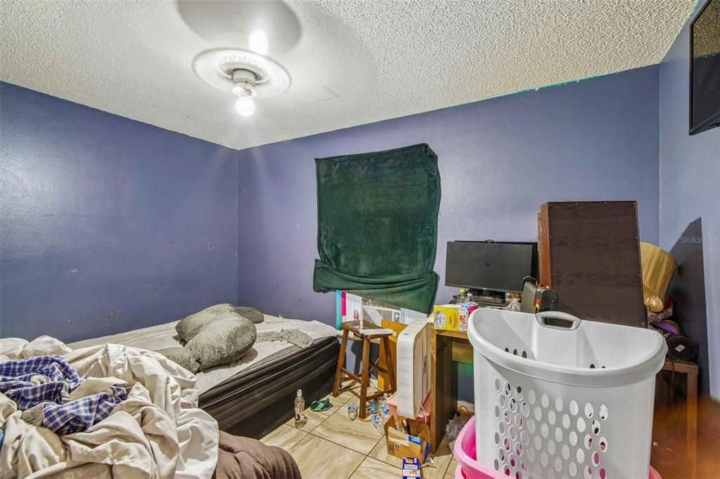 For Sale: $259,900 (3 beds, 2 baths, 1332 Square Feet)